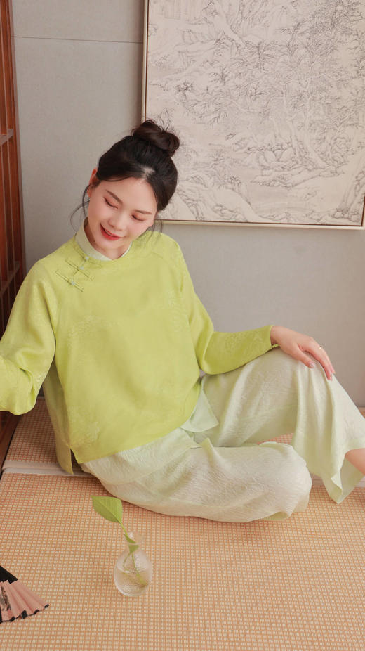 【抖音专属】【和光同尘】中式无袖马甲（24704527酂白） 商品图1