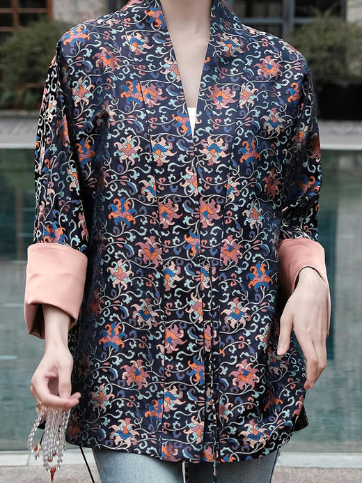 盛唐婧 |真丝宋锦外套(售完不补-不退不换) 商品图2