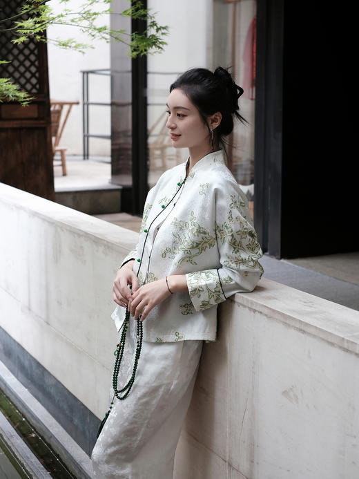 瑕疵|盛唐婧 |新中式金线剪花外套[特价品](特殊商品不退不换) 商品图6