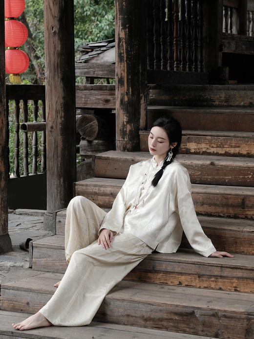 盛唐婧|腾龙流苏铜扣外套 商品图9