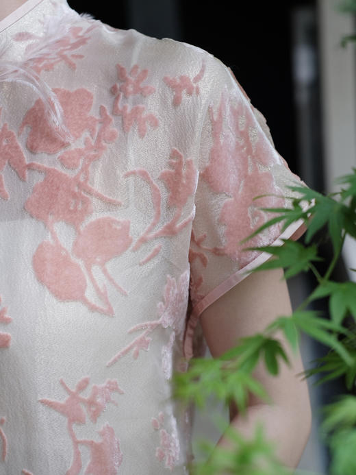 瑕疵|盛唐婧 |玫瑰粉国风丝绒上衣[特价品](特殊商品不退不换) 商品图2