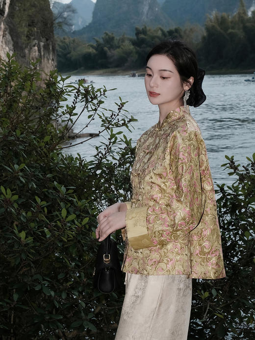 盛唐婧 |限量款宋锦老料鸢尾花对襟外套 商品图0