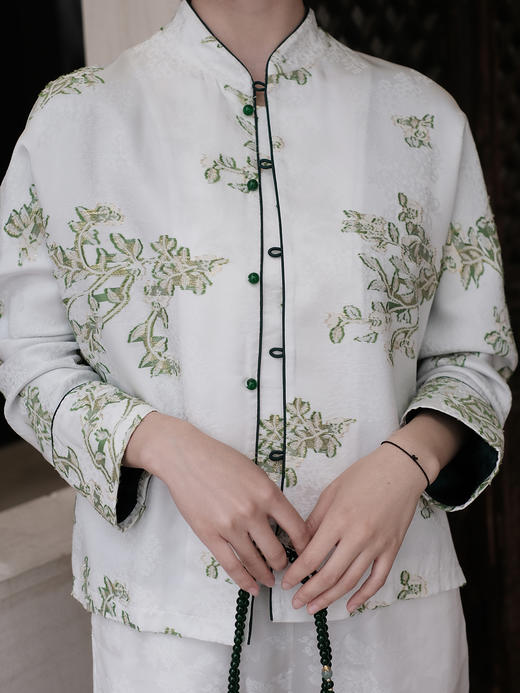 瑕疵|盛唐婧 |新中式金线剪花外套[特价品](特殊商品不退不换) 商品图0