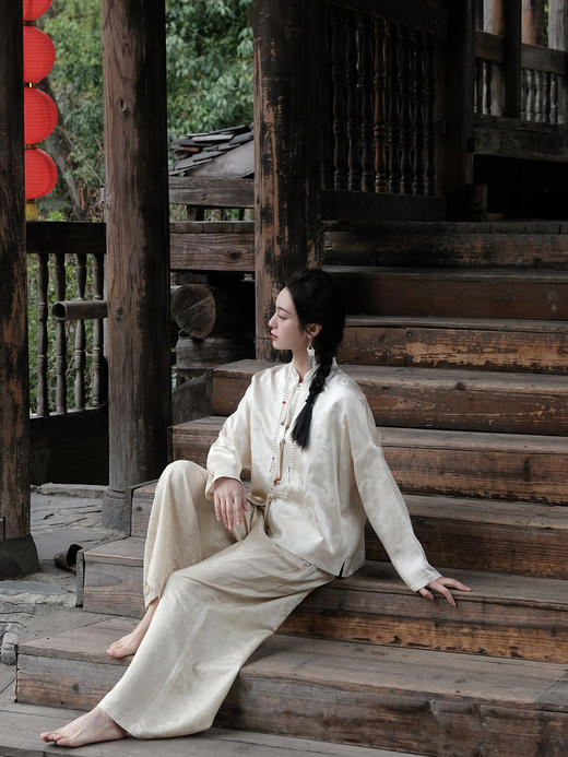 盛唐婧|腾龙流苏铜扣外套 商品图7