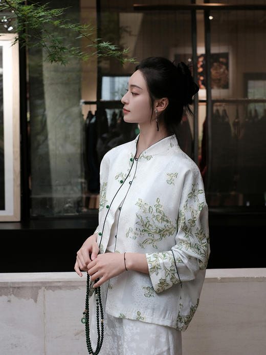 瑕疵|盛唐婧 |新中式金线剪花外套[特价品](特殊商品不退不换) 商品图5