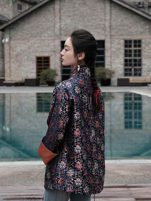 盛唐婧 |真丝宋锦外套(售完不补-不退不换) 商品图4