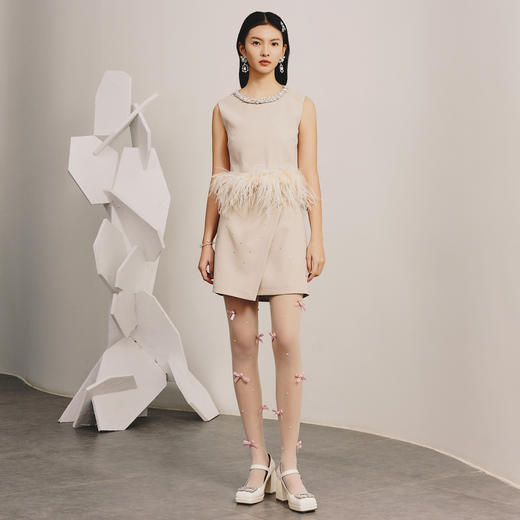 复古通勤风燕麦色褶裥A字半身裙春MC88SK076X20 商品图2