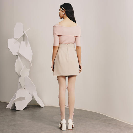 复古通勤风燕麦色褶裥A字半身裙春MC88SK076X20 商品图1