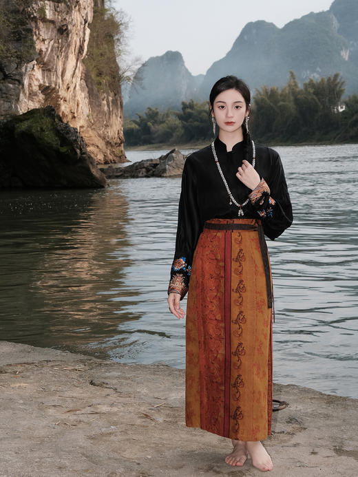 盛唐婧 |真丝香云纱直筒一片裙 商品图7