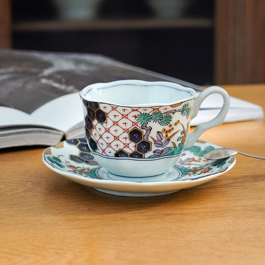 美浓烧（Mino Yaki）日本进口宫廷风古伊万里陶瓷咖啡杯碟两件套礼盒装高级感 染锦古伊万里杯碟一对 商品图2