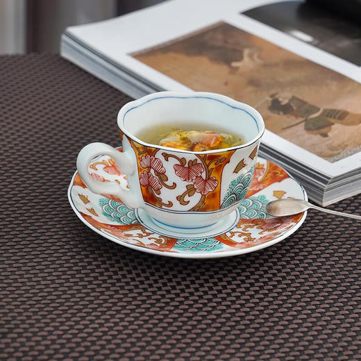 美浓烧（Mino Yaki）日本进口宫廷风古伊万里陶瓷咖啡杯碟两件套礼盒装高级感 染锦古伊万里杯碟一对 商品图1