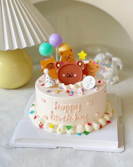 可爱小熊蛋糕（下单现做，根据排单2-3小时左右） 商品图0