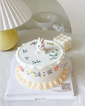 可爱兔兔蛋糕（下单现做，根据排单3-4小时左右）