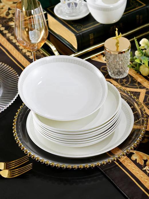 【清仓特惠4.5折，仅1套，无货退款】凡瑞斯伊莎贝拉46头10人用骨瓷餐具【不支持补差，非质量问题不退不换】 商品图3