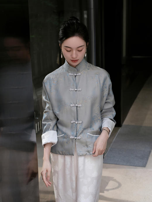 盛唐牡丹 |桃之夭夭蓝灰色真丝双面穿外套(不夹棉) 商品图0