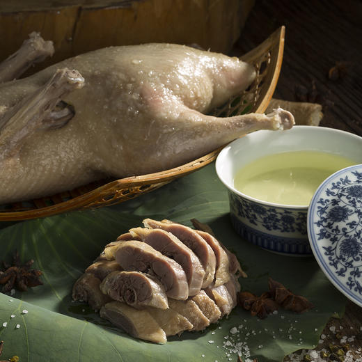 南京金陵饭店出品 金陵盐水鸭（麻鸭）鸭子900g/只 商品图0