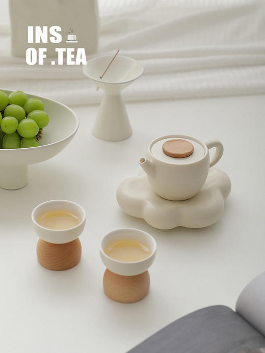 B-BFT2652 沐月巨轮云朵茶具套装 榉木杯座 奶油黄 商品图6