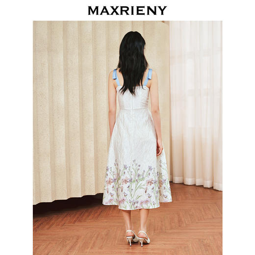 玛克门店发货：浪漫花卉提花撞色飘带连衣裙2024夏季新款抹胸吊带长裙(货号:MS85DR010) 商品图3