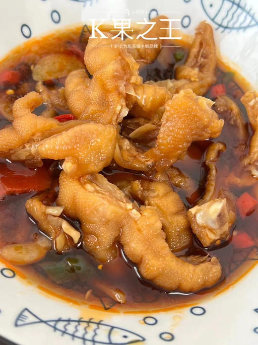 陈小姐网红无骨凤爪——在用的都是新鲜去骨鸡爪，嚼劲十足！使用传统工艺流程制作而成——酸爽开胃，甜中带点微辣 商品图1