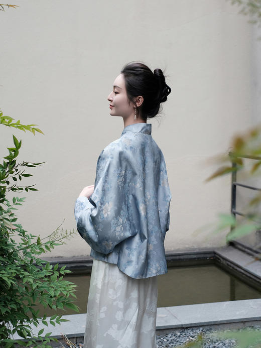 盛唐婧 |倾一如玉叶子花外套-蓝色 商品图8
