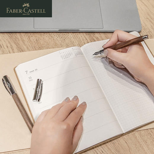 【福利购2026】17G1-148920-设计 雄心系列 高级菱型钢笔 M 黑色 商品图3