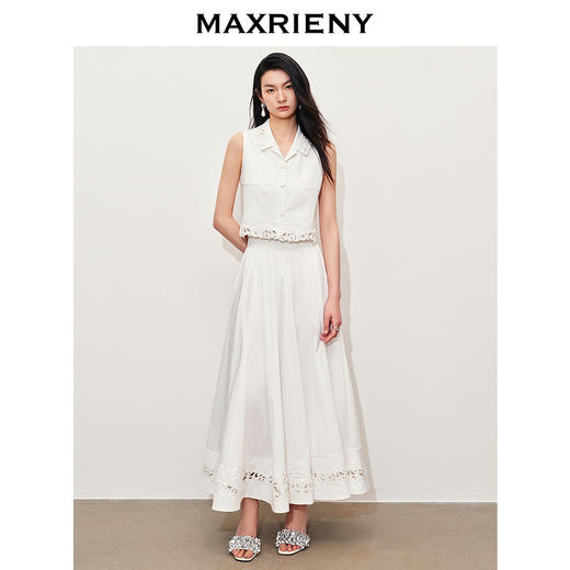 玛克门店发货：MAXRIENY浪漫镂空刺绣散摆半裙2024夏款(货号:MC85SK083) 商品图1