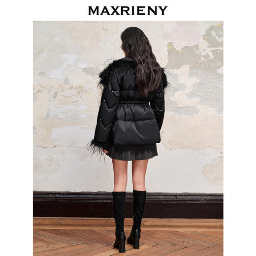 【商场同款】MAXRIENY精致复古羽绒服2023冬季新款摩登轻奢感外套(货号:MC88DC504) 商品图3