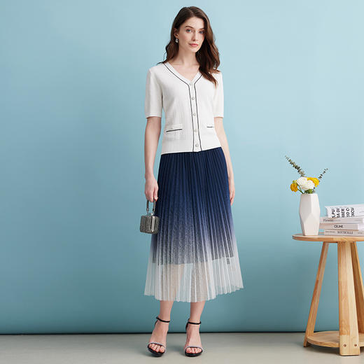 EITIE爱特爱夏季新款舒适轻薄透气V领修身显瘦短袖针织衫开衫B2401308 商品图9