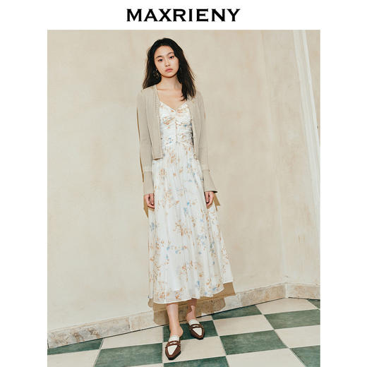 玛克门店发货：MAXRIENY复古浪漫麻花花绳V领吊带连衣裙(货号:MC85DR042) 商品图1