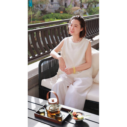 【抖音专属】宽肩吊带(24718365凝脂) 商品图0