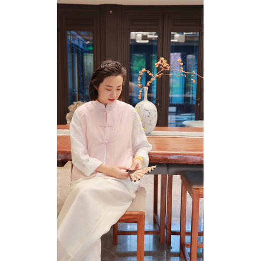 【抖音专属】圆领衬衫（1832524B-皦玉） 商品图1