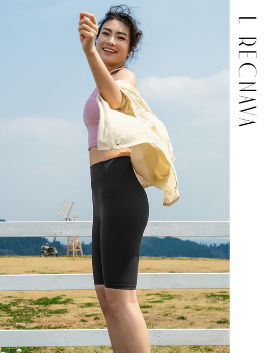 【高弹塑形】提臀显瘦可外穿 速干跑步瑜伽健身五分裤 商品图5