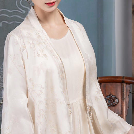 荷言HEYEN 玉笙 真丝竹叶纹提花欧根纱白色小外套上衣 商品图3
