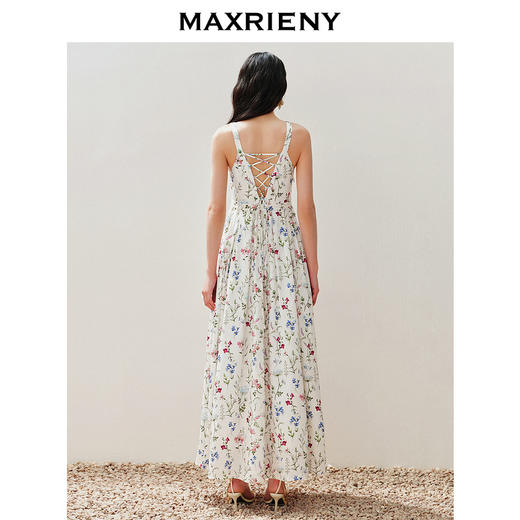 玛克门店发货：MAXRIENY城市度假风绑带深v连衣裙露背裙子(货号:MC85DR084) 商品图3