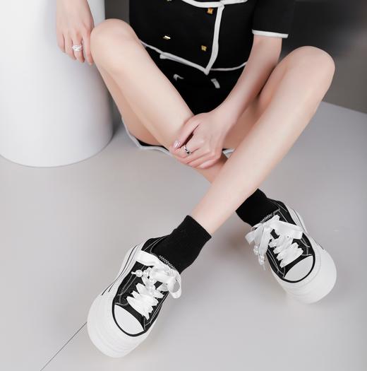 西村名物2024年春季新款厚底平跟舒适休闲小板鞋运动鞋T24AM13571 商品图6