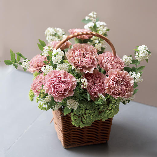 母亲节95折优惠两件套｜樱桃奶油味夏洛特蛋糕（纯动物奶油）+「MAMA」花束 商品图3