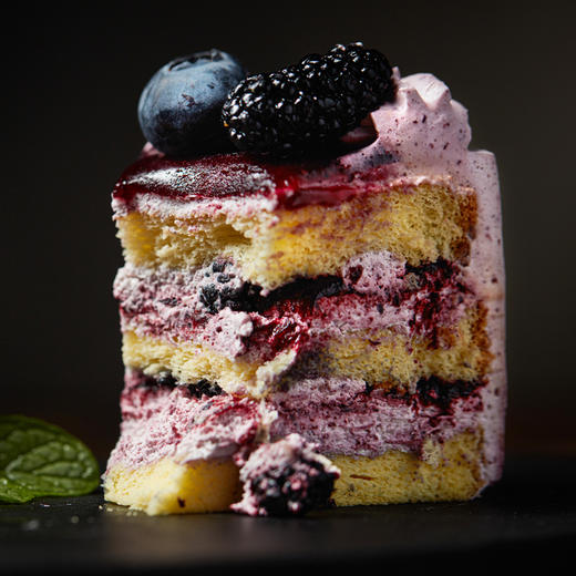 遇·四季-净湖乌葚 桑葚蓝莓奶油蛋糕 商品图4