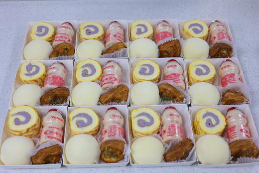 下午茶套餐二十四-虎皮芋泥卷➕丹麦小热狗➕雪胖子➕养乐多 商品图0