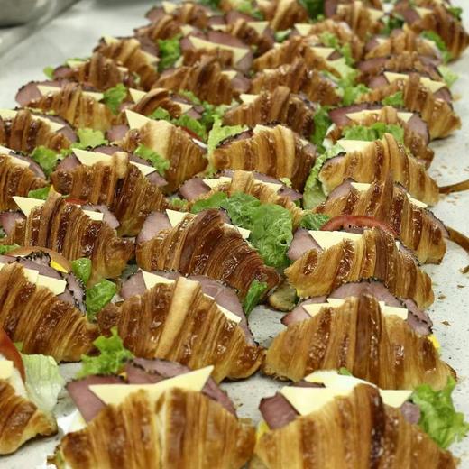 下午茶套餐三十一-雪胖子➕麻薯条➕毛巾卷➕牛肉可颂三明治 商品图3