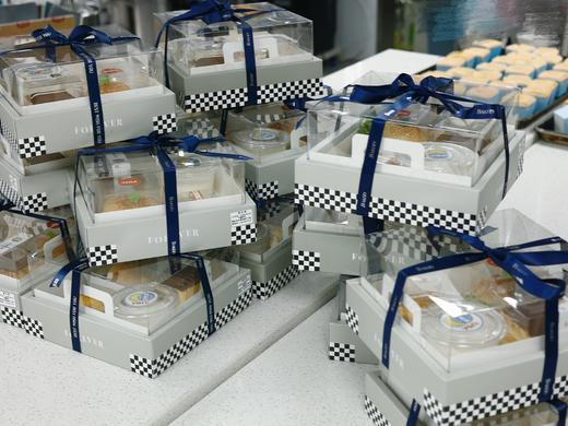 下午茶套餐十七-提拉米苏慕斯+小汉堡+双皮奶+布丁麻薯 商品图0