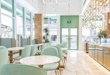 蘭多琳，优化微信公众号公转私路径&权益，单月转化1000+企微用