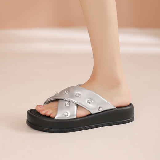 西村名物2024年夏季新款舒适平底外穿交叉绑带凉拖鞋沙滩鞋T24BJ20401 商品图4