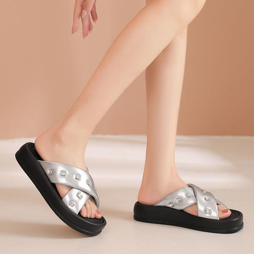 西村名物2024年夏季新款舒适平底外穿交叉绑带凉拖鞋沙滩鞋T24BJ20401 商品图5