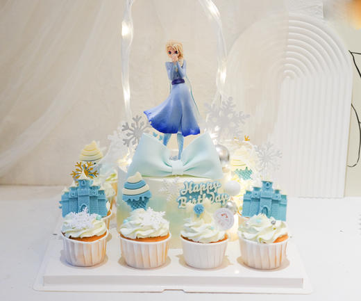 冰雪公主纸杯➕蛋糕（需提前8小时预定） 商品图0