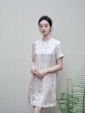 盛唐婧 |真丝宋锦朱颜粉黛连衣裙