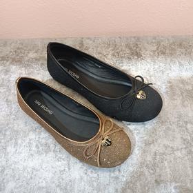 西村名物2024春季新款法式百搭优雅平底圆头单鞋女U24AE11131