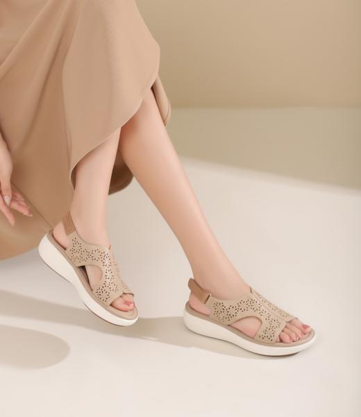 西村名物2024新款夏季外穿精致休闲凉鞋女厚底真皮经典罗马凉鞋X24BG20241 商品图2