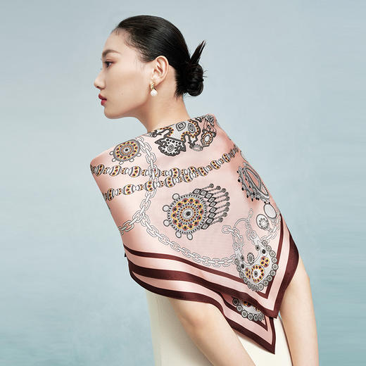 万事利75厘米双面印花中方巾 商品图2