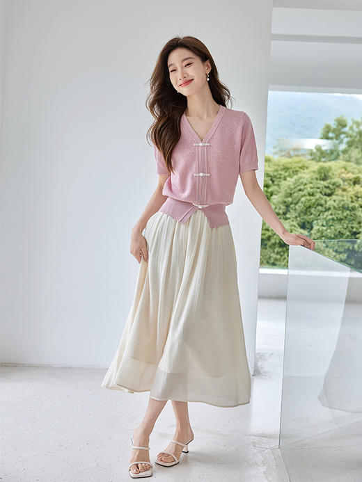 【专属特价】熙世界新中式盘扣V领冰丝针织衫夏季新款套头短袖国风上衣薄款 商品图4