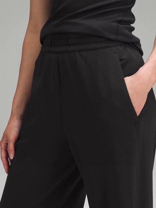 清仓库不退换 lulu French Terry 露露女生薄毛圈阔腿卫裤  裤脚侧开口设计 商品图3